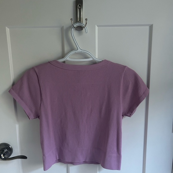 NWT Garage Sonia Seamless Plunge Tee - Picture 3 of 4